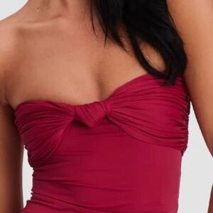 Sasha Therese Elegant Burgundy Strapless Midi dress